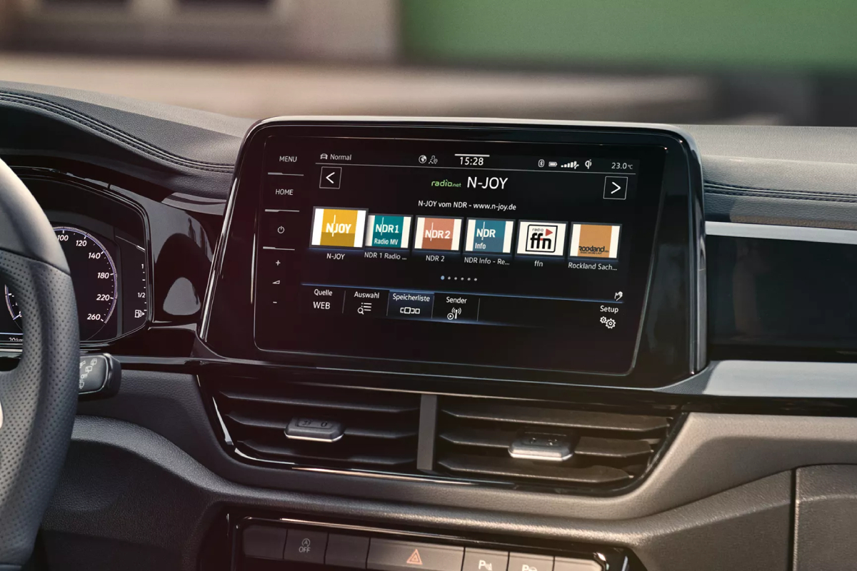 t-roc-webradio_1200x800